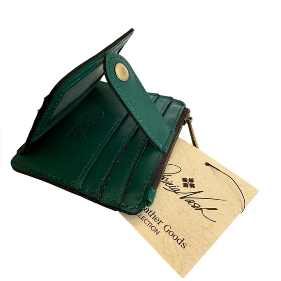 Patricia Nash Cassis ID Wallet - Picture 4 of 6